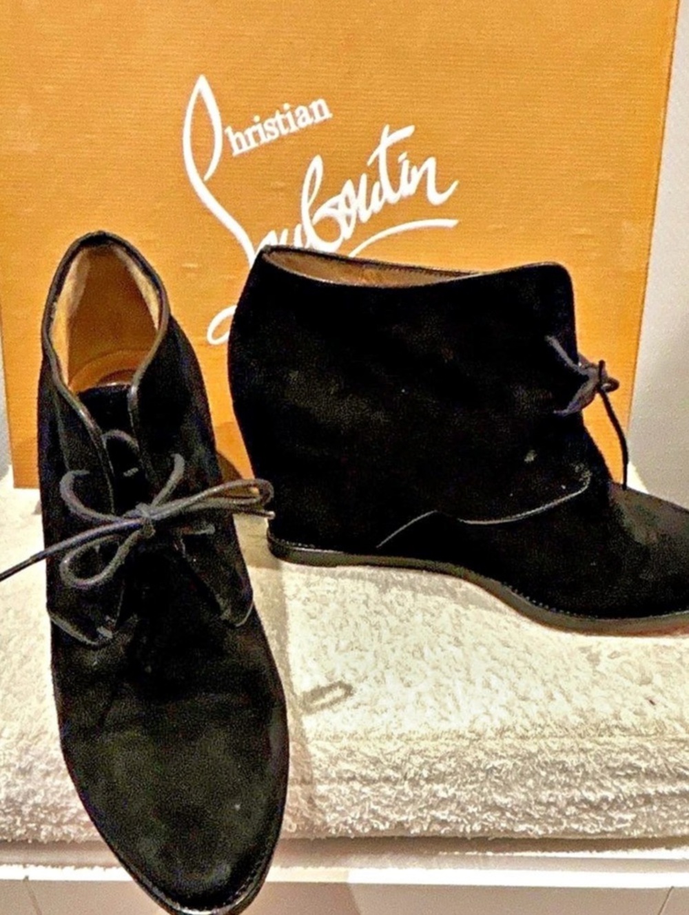 Christian Louboutin Lady Schuss Suede Wedge Ankle Boots Black Ankle Boots EU 38